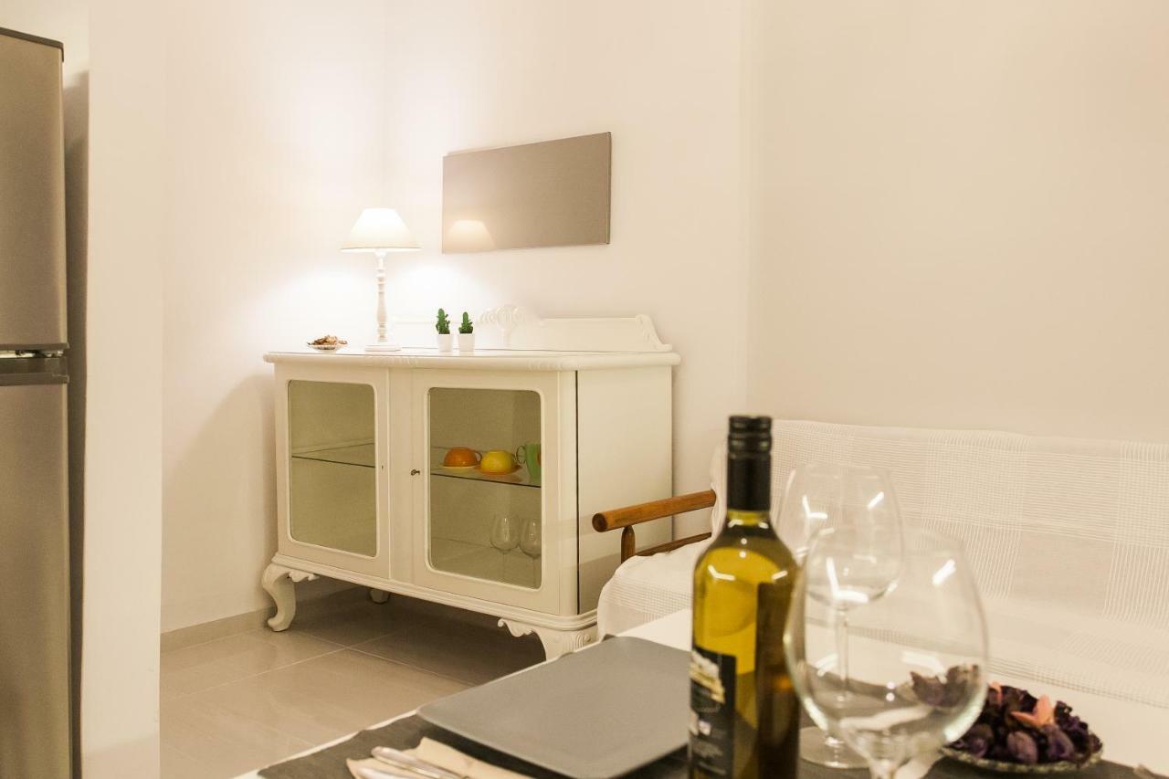 Classy And Stylish Private Apartment At Acropolis Museum Metro Station Athen Eksteriør bilde